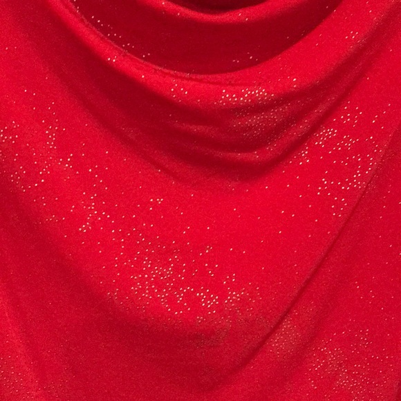 Top - Picture 2 of 3